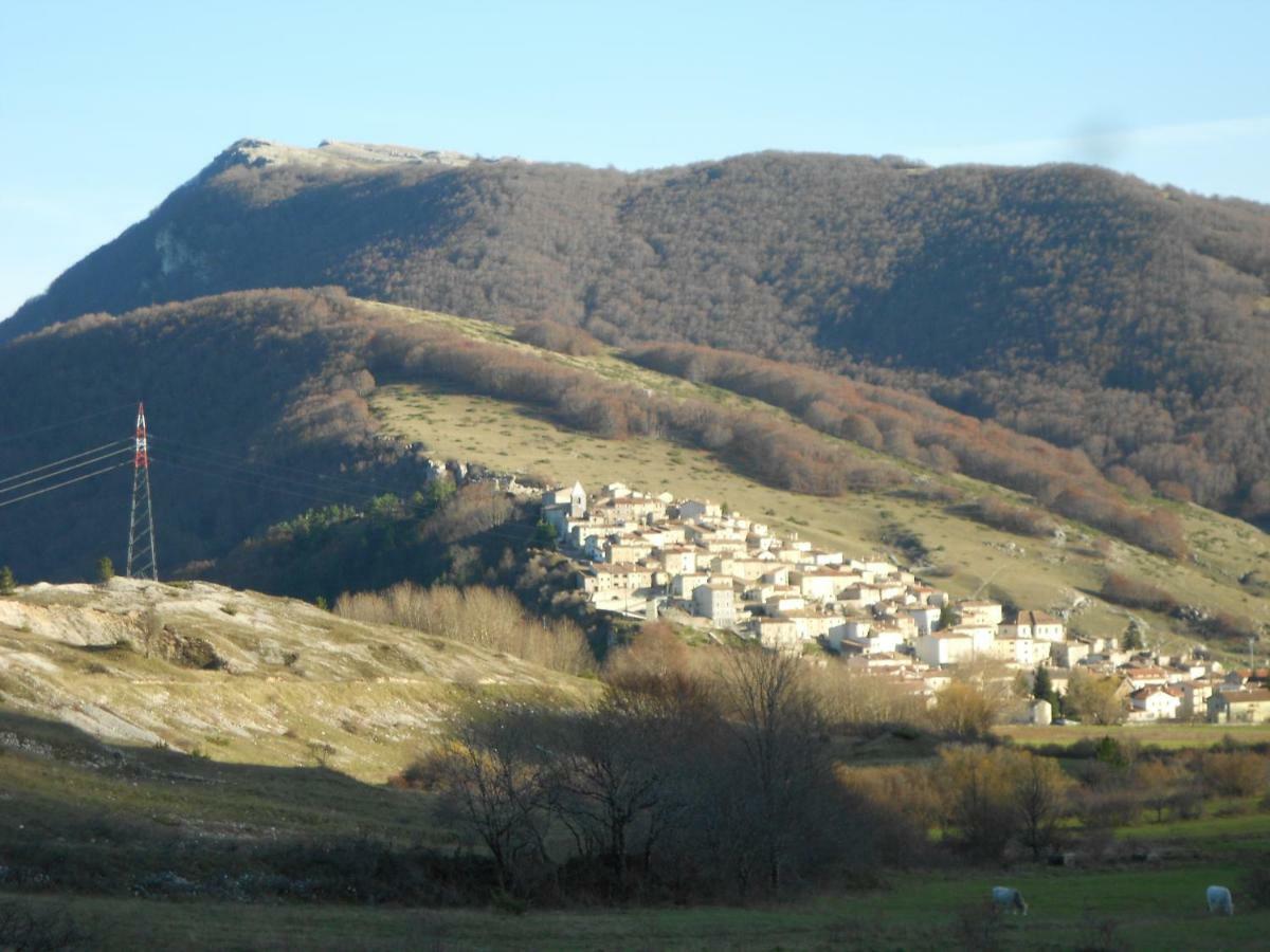 Appartamento Roccione Ovindoli Exterior foto